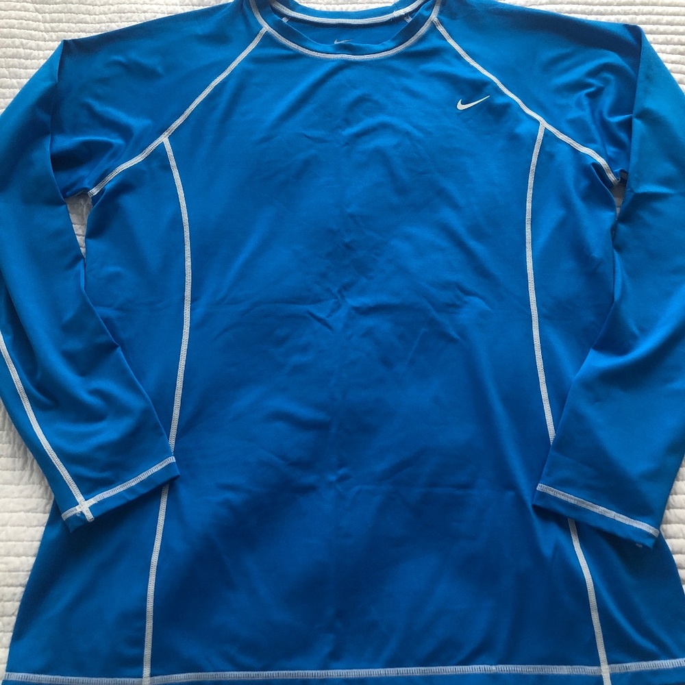 Nike Womens Shirt